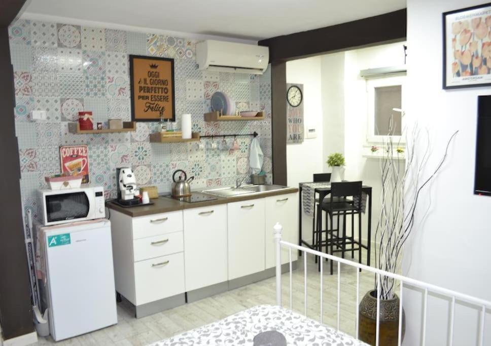 Casa Mya - Studio Flat Naples Exterior photo